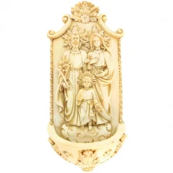 Palais du Rosaire Bénitier beige de la Sainte Famille de 21cm en pierre et résine Beige^ Bénitier