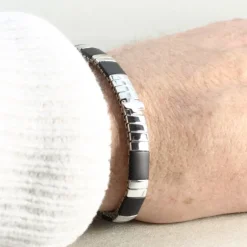 Palais du Rosaire Bracelet noir pour homme avec croix en acier^ Bracelet Fantaisie