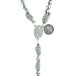 Palais du Rosaire Chapelet de Combat sur corde avec une médaille de Saint Benoît et croix du pardon^ Chapelet De Saint Benoît | Chapelet Métal