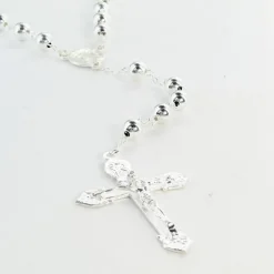 Palais du Rosaire Chapelet en argent avec des grains ronds et un coeur avec l'Apparition de Lourdes et l'Ave Maria^ Chapelet Argent