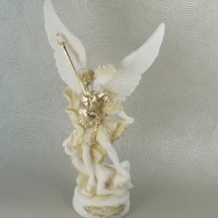 Palais du Rosaire Coffret de 3 statues des Archanges en albâtre^ Statue Ange | Statue De Saint Michel