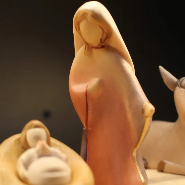 Palais du Rosaire Crèche en bois de 22 cm et 9 pièces éclairage LED^ Crèche | Statue En Bois