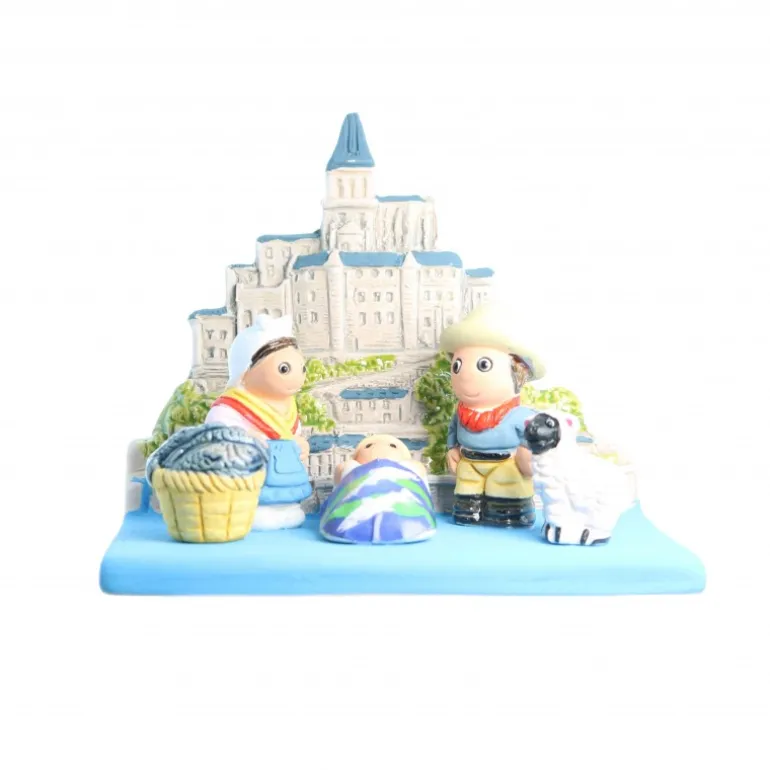 Palais du Rosaire Crèche en céramique du Mont Saint Michel^ Crèche