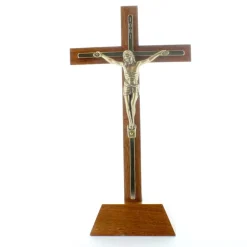 Palais du Rosaire Crucifix en bois foncé avec un Christ en métal doré 21.5 cm^ Crucifix Bois