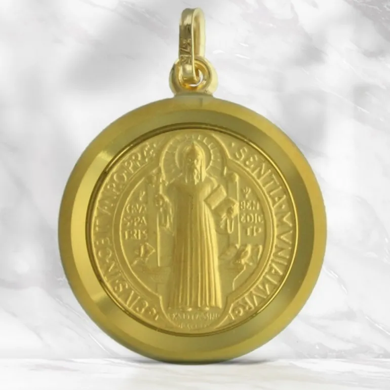 Palais du Rosaire Médaille de Saint Benoît en Or 9 carats 16mm^ Communion | Médaille De Saint