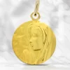 Palais du Rosaire Médaille en Or 18 Carats de la Vierge priante 18mm avec Gravure Personnalisée^ Baptême | Médaille De La Vierge