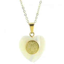 Palais du Rosaire Parure avec pendentif coeur nacré et médaille de Saint Benoît dorée 20mm^ Collier Fantaisie