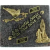 Palais du Rosaire Plaque Funéraire de Lourdes rectangulaire en Granit et sujets en bronze 12x18cm^ Plaque Funéraire