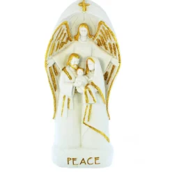 Palais du Rosaire Statue blanche et dorée de la Sainte Famille et un ange^ Statue De La Sainte Famille