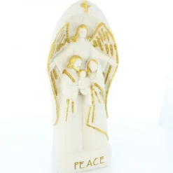 Palais du Rosaire Statue blanche et dorée de la Sainte Famille et un ange^ Statue De La Sainte Famille